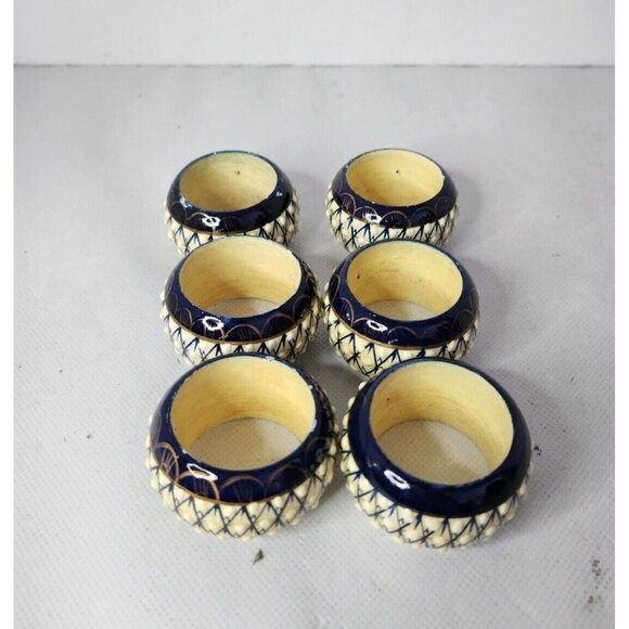 VINTAGE Napkin Ring Holders Wood Textured Hob Knob Design Glazed Painted 6 Pc - Picture 1 of 5